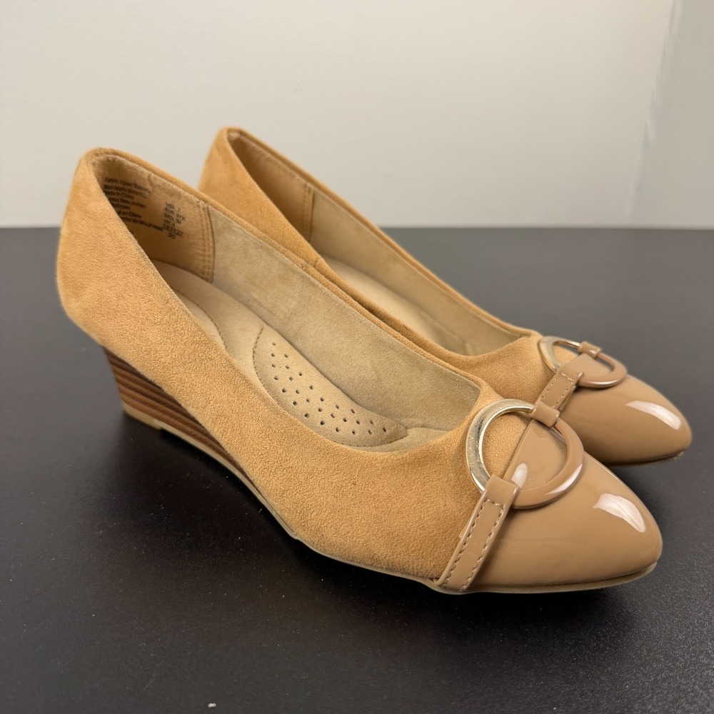 Dexflex Comfort Wedge Heels Womens 6.5 Brown Suede Slip On Career Casual Dressy